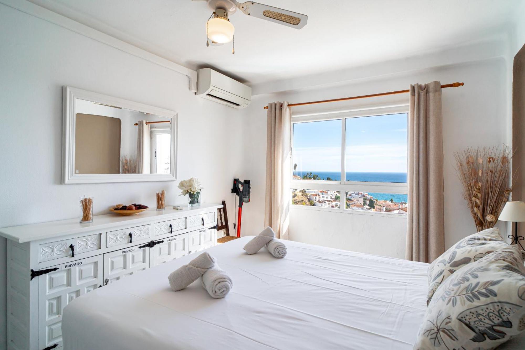Miami 44 Seaview Casasol Nerja Exterior foto