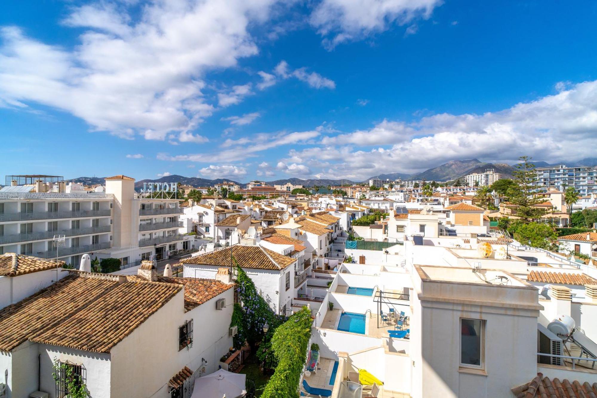 Miami 44 Seaview Casasol Nerja Exterior foto